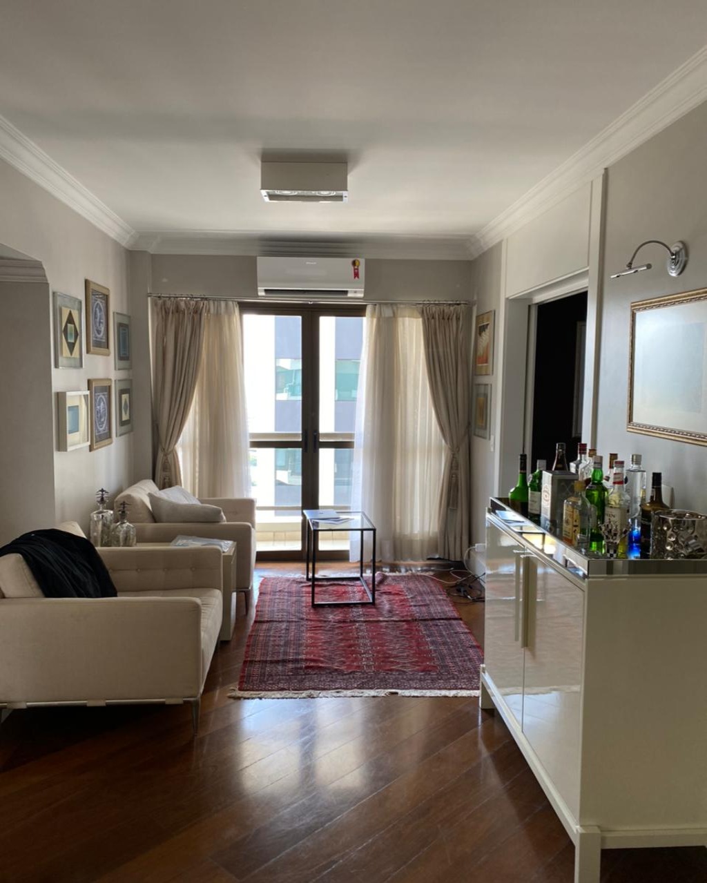 Apartamento à venda com 4 quartos, 288m² - Foto 2