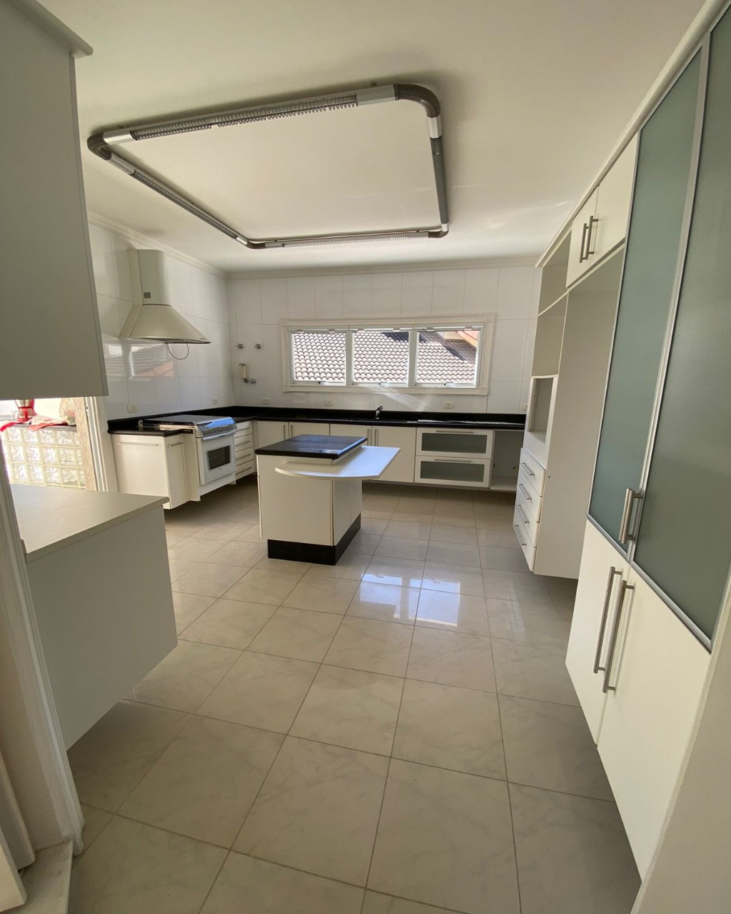 Casa à venda com 4 quartos, 852m² - Foto 14