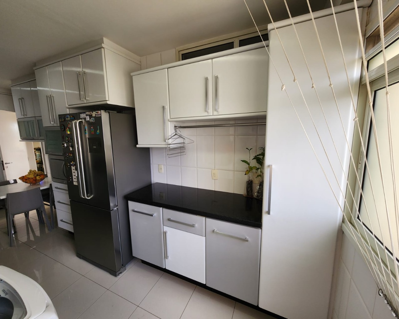 Apartamento à venda com 3 quartos, 133m² - Foto 11