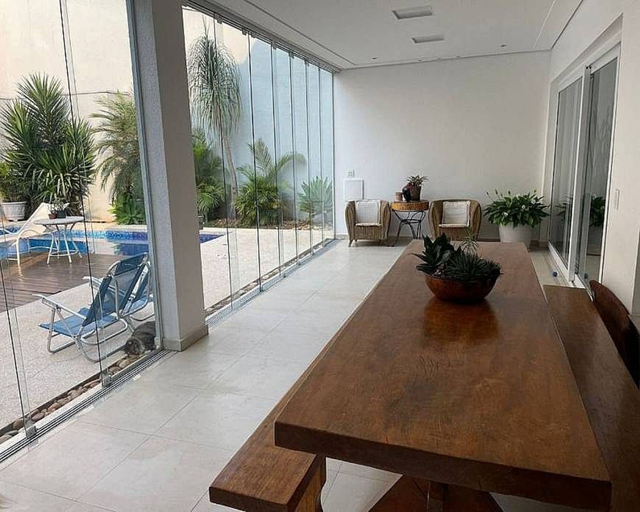 Casa de Condomínio à venda com 4 quartos, 550m² - Foto 11