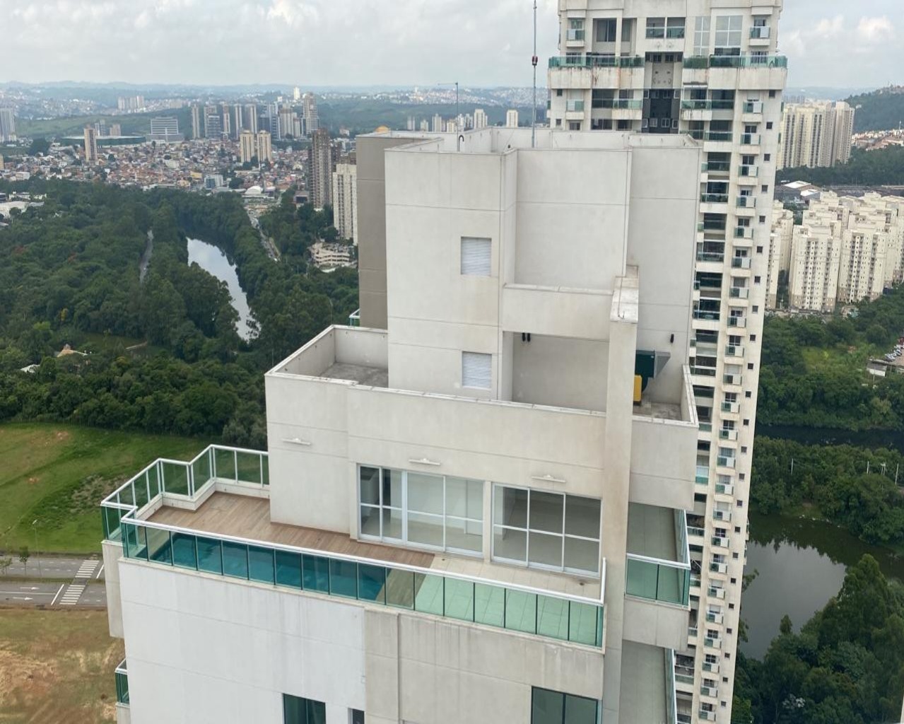 Cobertura à venda e aluguel com 4 quartos, 387m² - Foto 3