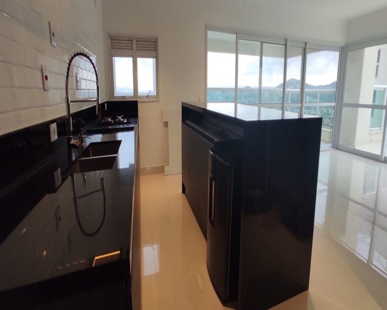 Cobertura à venda e aluguel com 4 quartos, 387m² - Foto 30