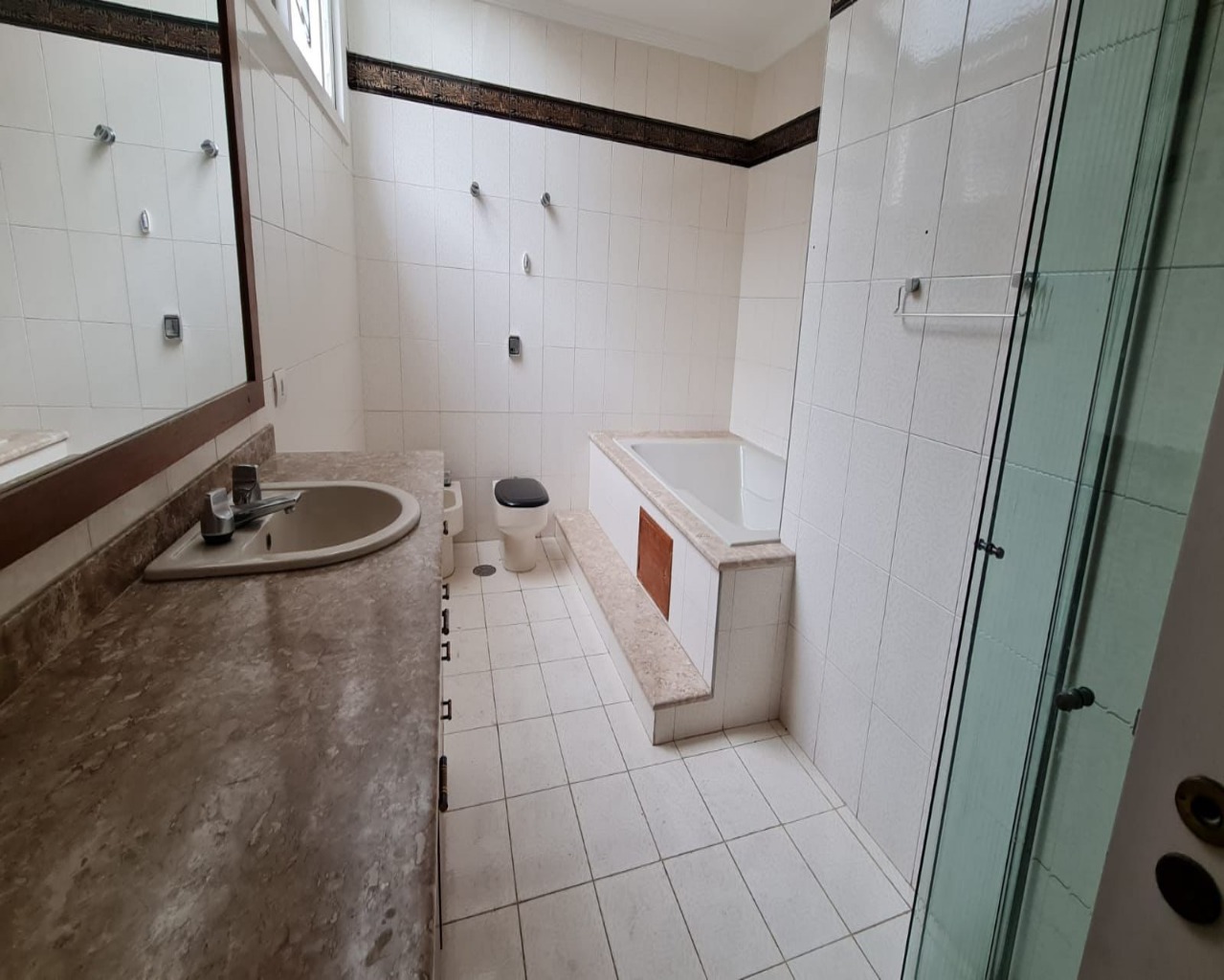 Casa à venda com 4 quartos, 340m² - Foto 13