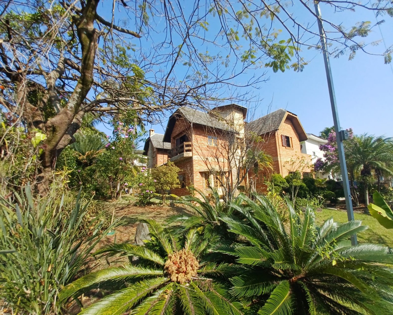 Casa de Condomínio à venda com 5 quartos, 610m² - Foto 4