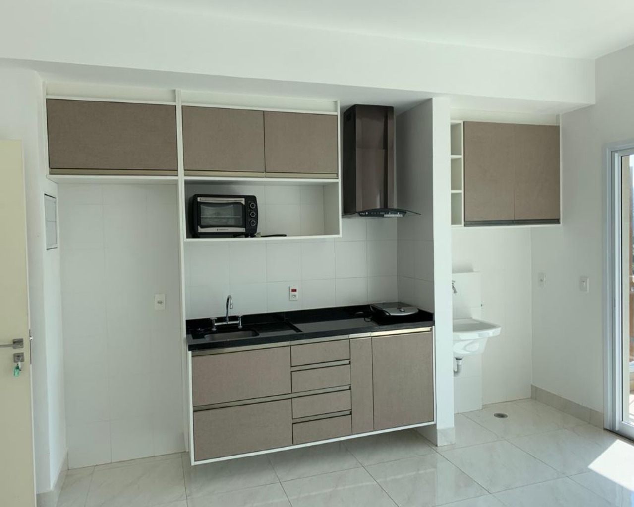 Apartamento à venda com 2 quartos, 58m² - Foto 2