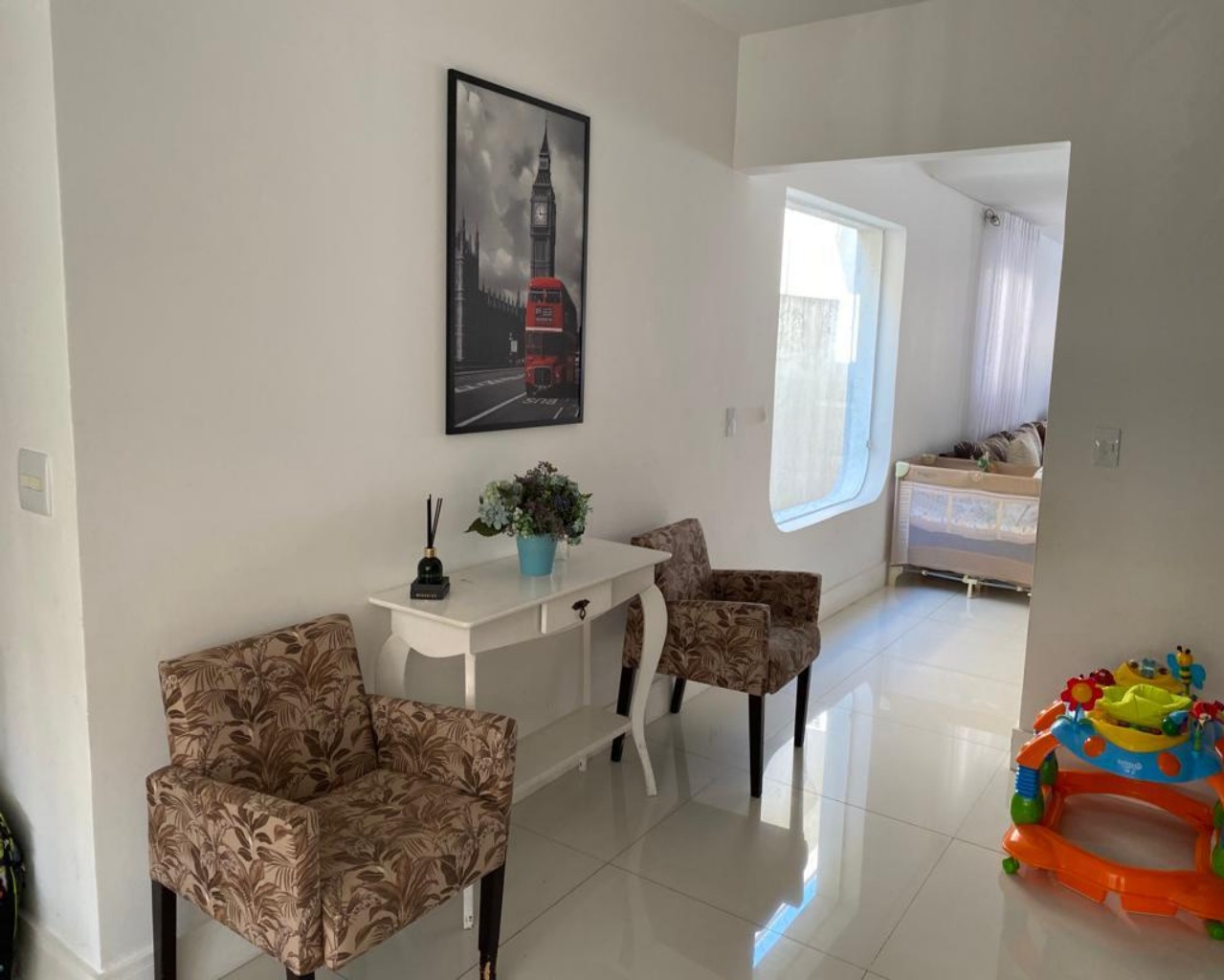 Casa de Condomínio à venda com 4 quartos, 360m² - Foto 12