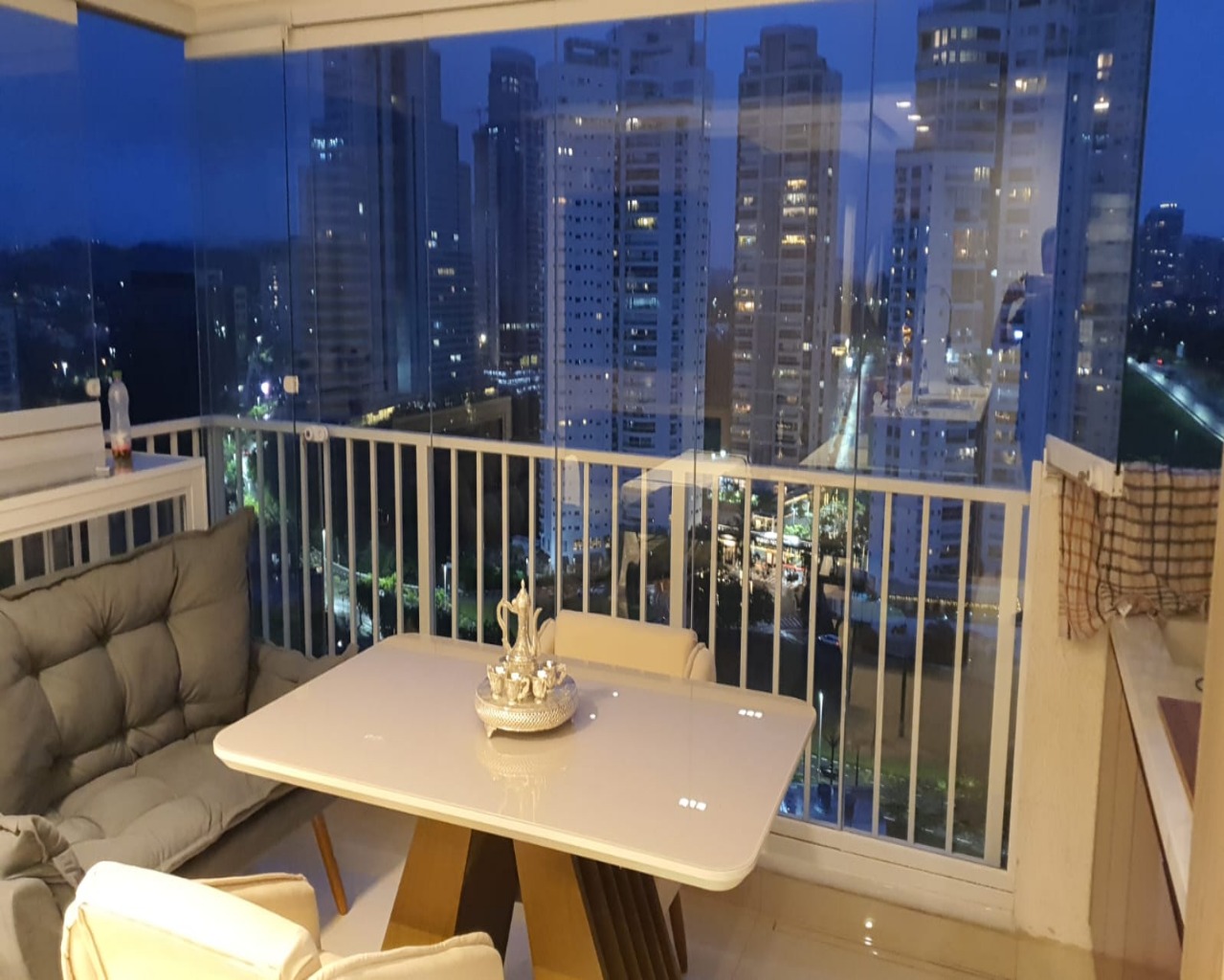 Apartamento à venda com 2 quartos, 69m² - Foto 8