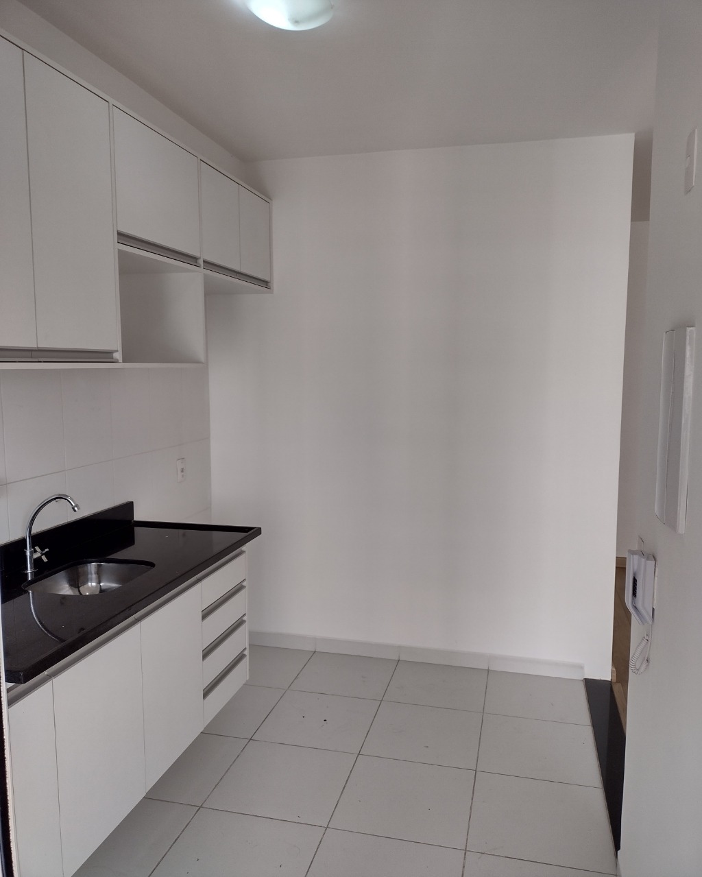 Apartamento para alugar com 1 quarto, 49m² - Foto 4