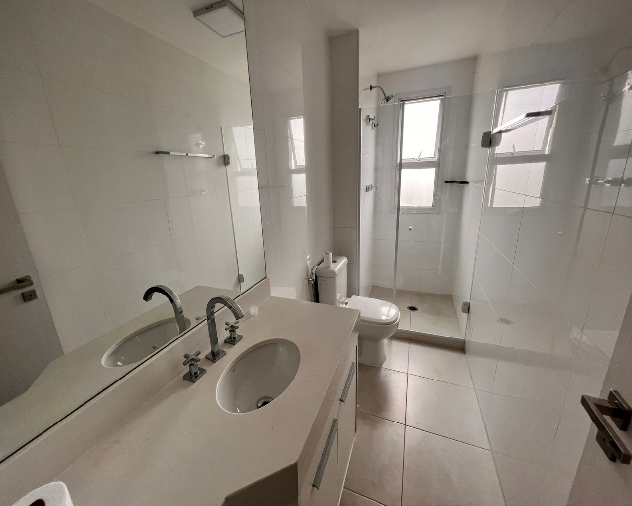 Apartamento à venda e aluguel com 2 quartos, 74m² - Foto 25