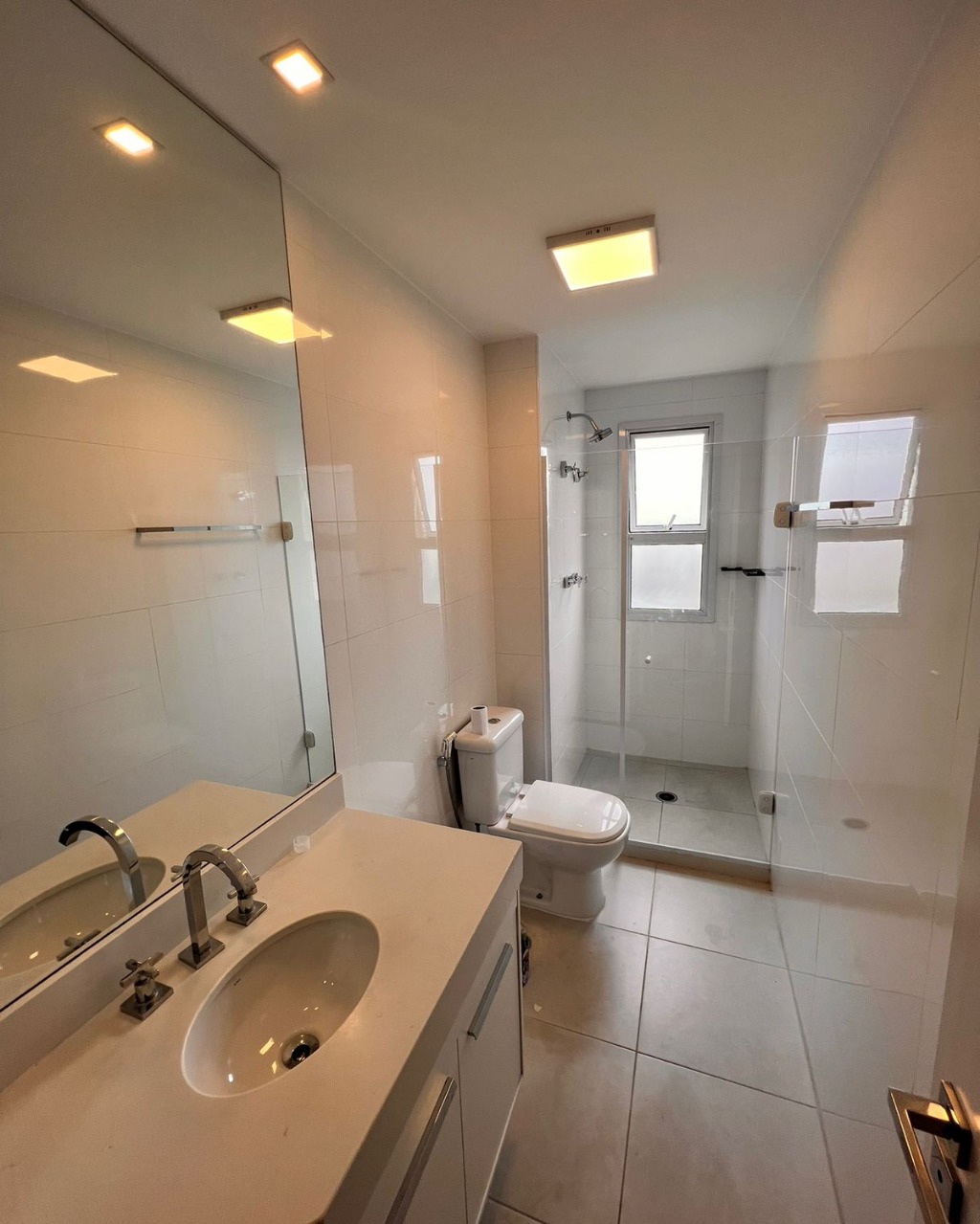 Apartamento à venda e aluguel com 2 quartos, 74m² - Foto 27