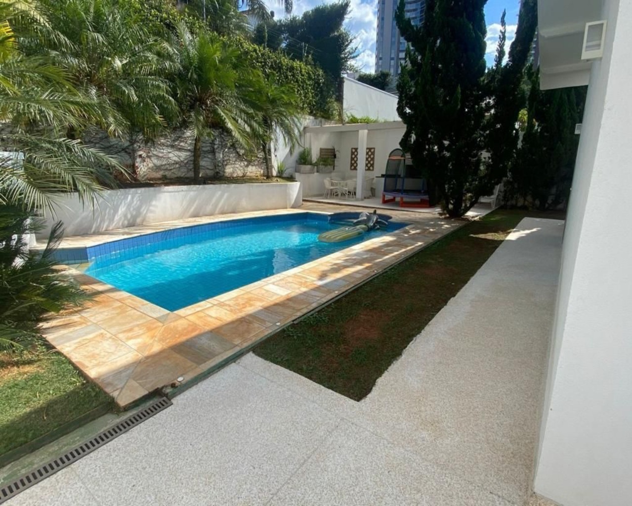 Casa de Condomínio à venda com 5 quartos, 330m² - Foto 43