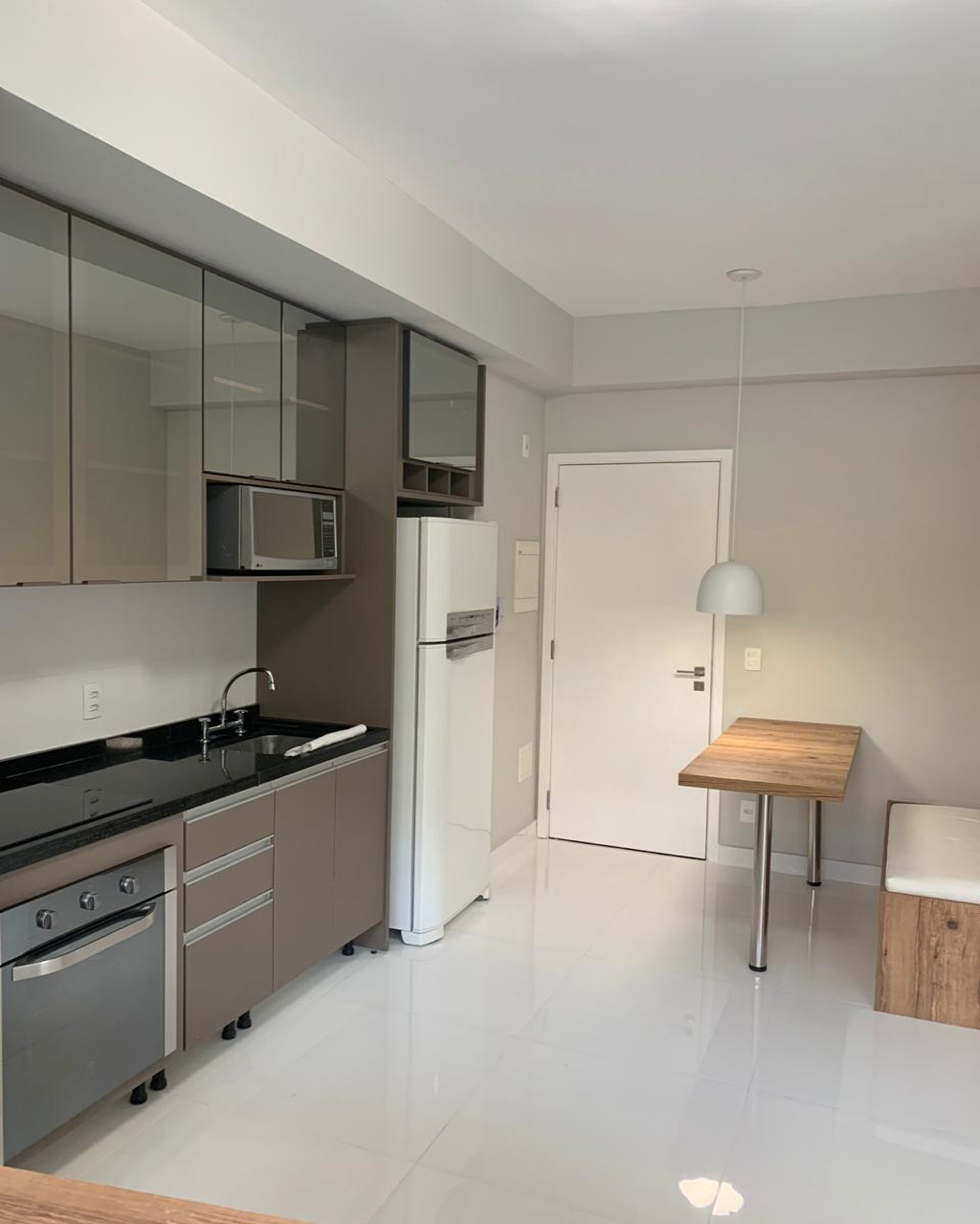 Apartamento para alugar com 1 quarto, 50m² - Foto 1