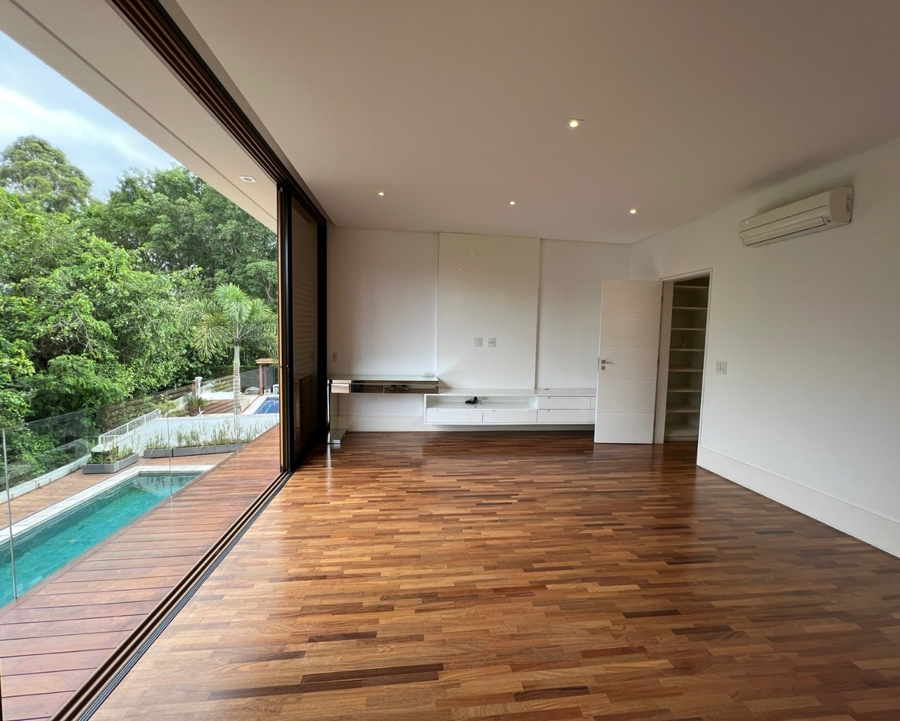 Casa à venda com 5 quartos, 730m² - Foto 15