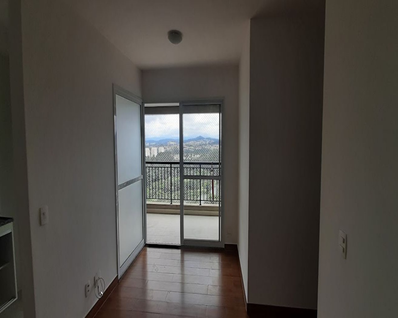 Apartamento para alugar com 3 quartos, 75m² - Foto 3