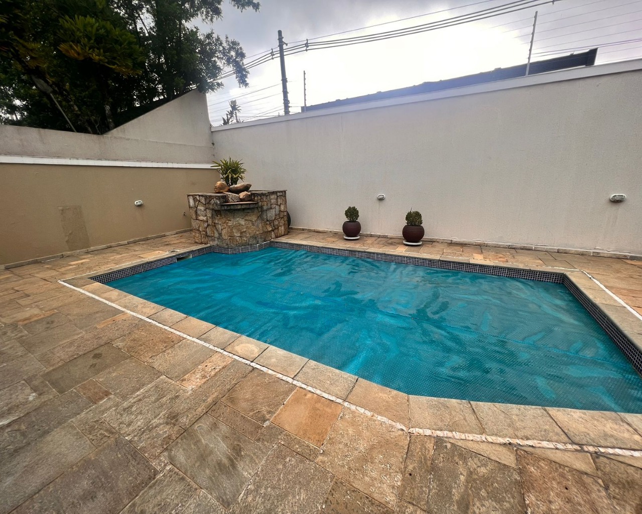 Casa à venda e aluguel com 4 quartos, 360m² - Foto 15