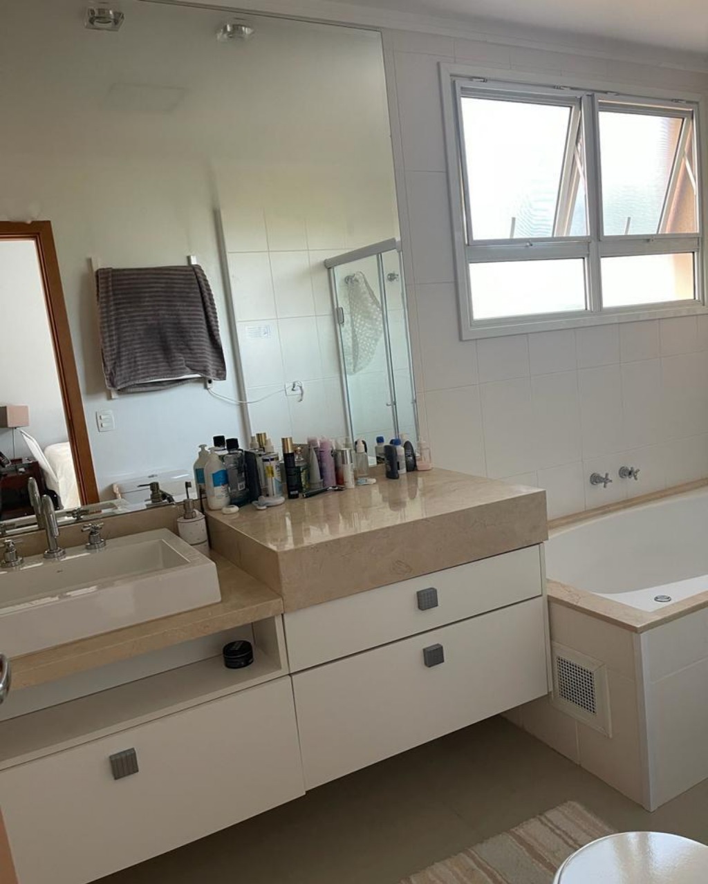 Apartamento à venda com 3 quartos, 250m² - Foto 14