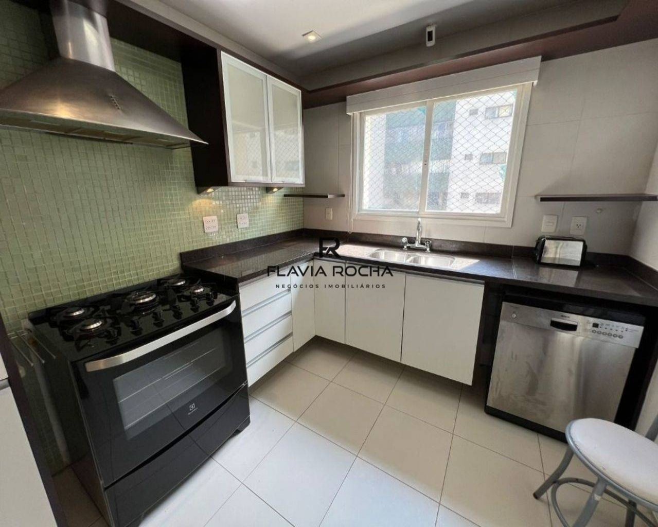 Apartamento à venda e aluguel com 3 quartos, 177m² - Foto 15