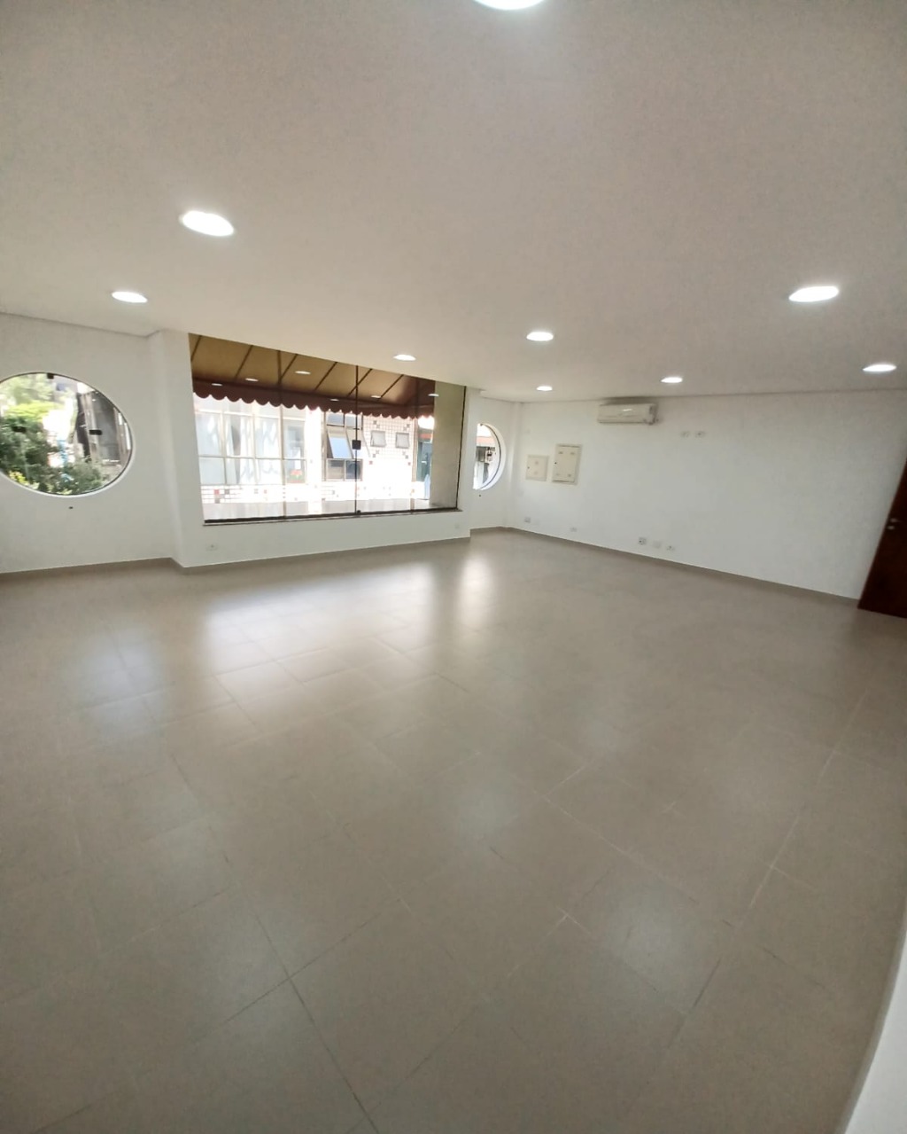 Conjunto Comercial-Sala à venda e aluguel, 304m² - Foto 31