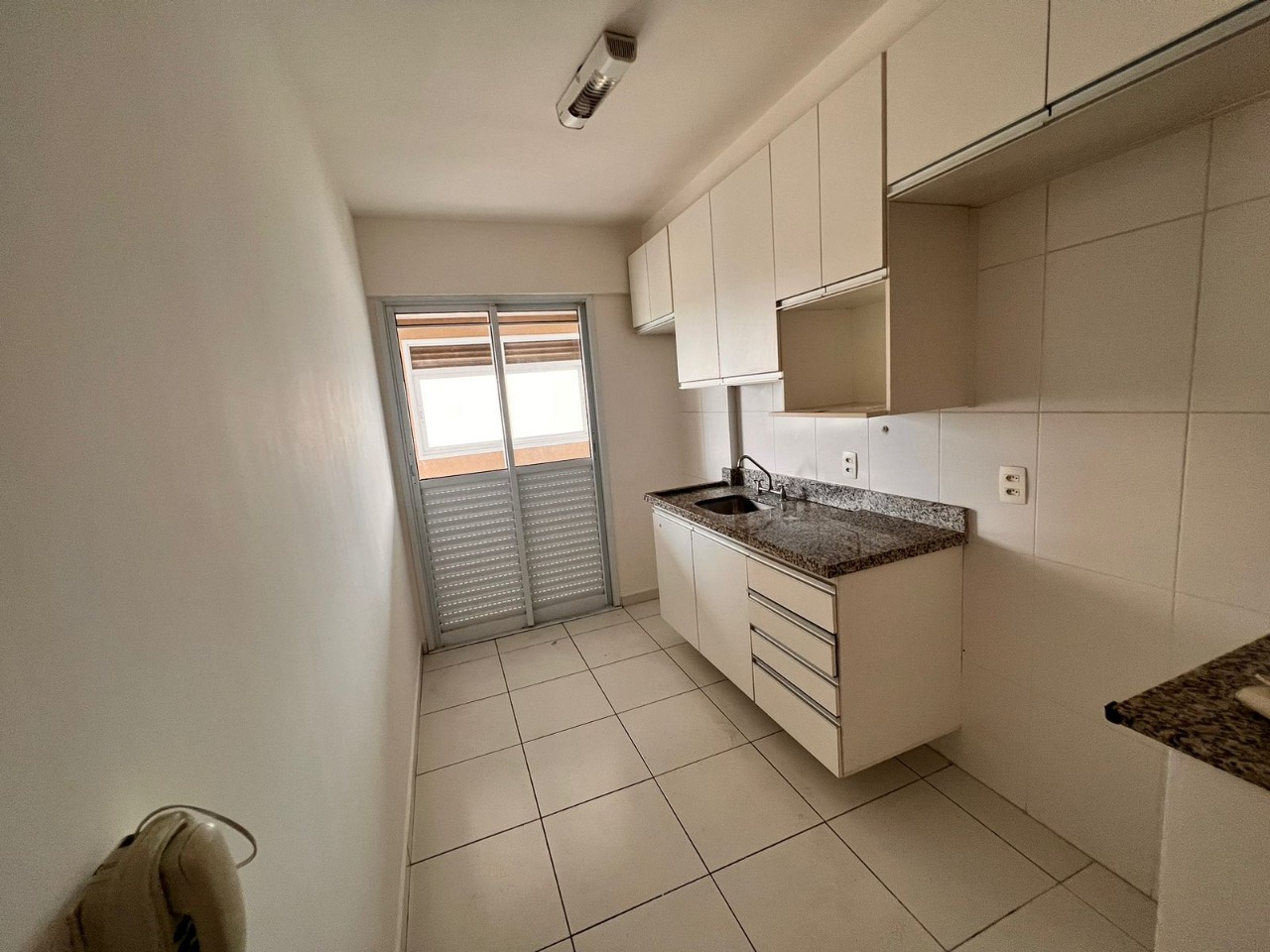 Apartamento à venda e aluguel com 1 quarto, 40m² - Foto 16