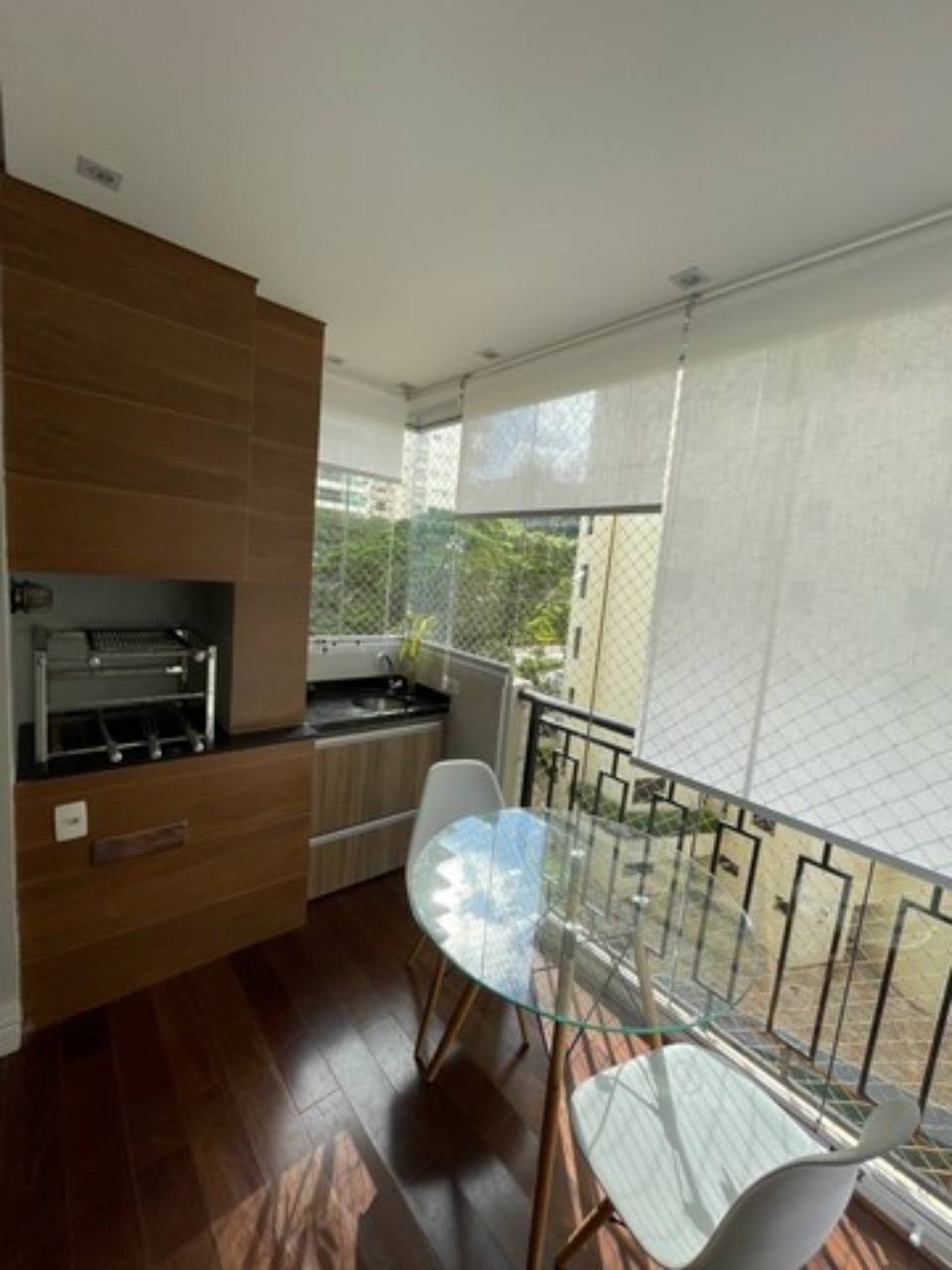 Apartamento à venda com 3 quartos, 82m² - Foto 1