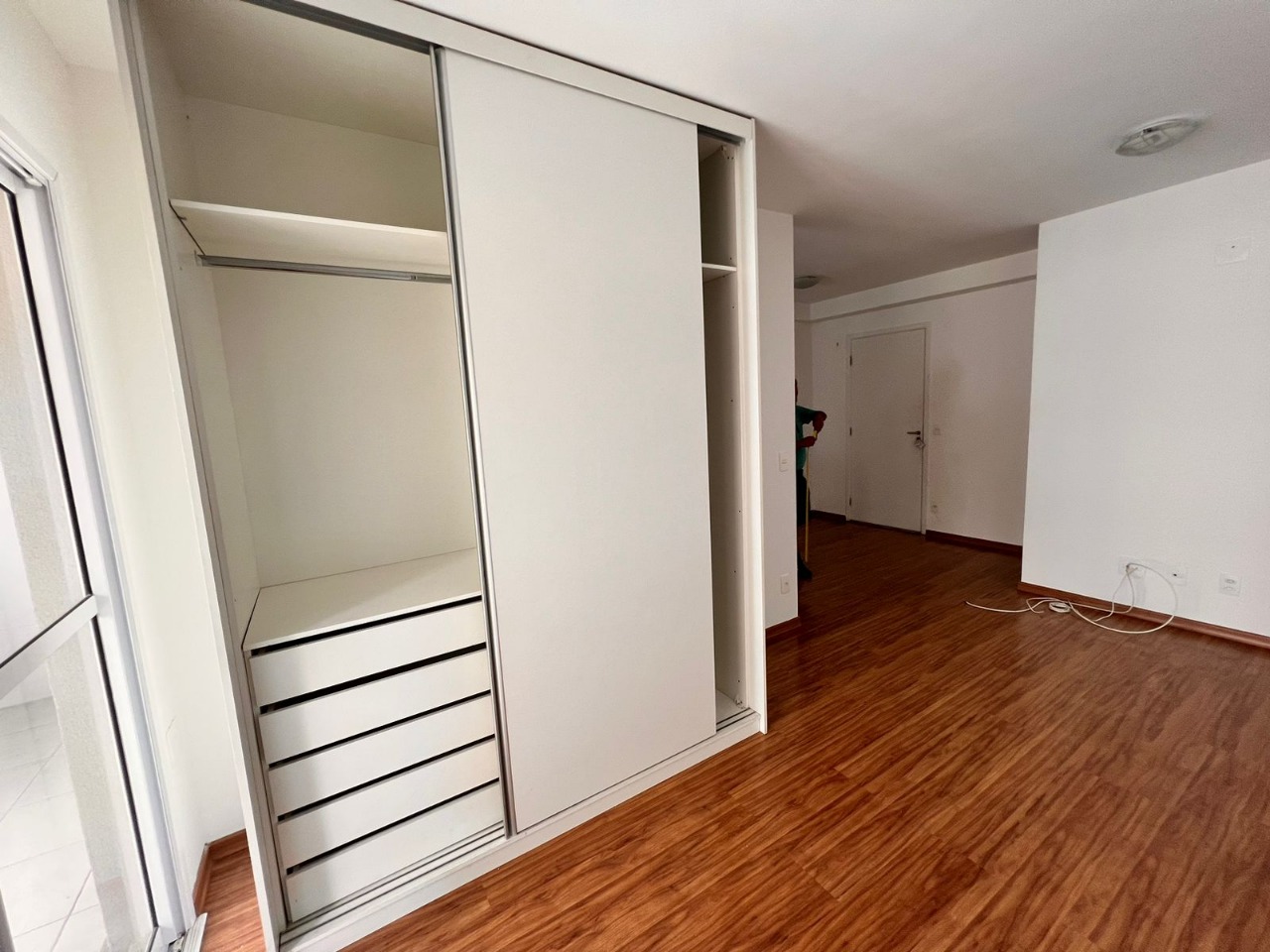 Apartamento à venda e aluguel com 1 quarto, 40m² - Foto 13