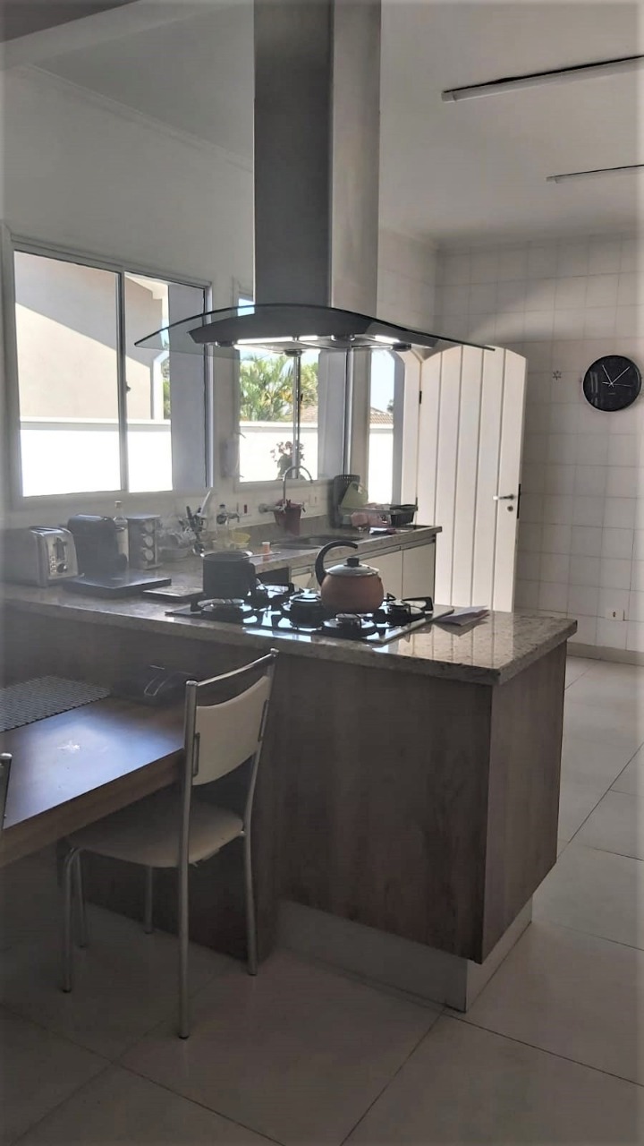 Casa à venda com 4 quartos, 460m² - Foto 12