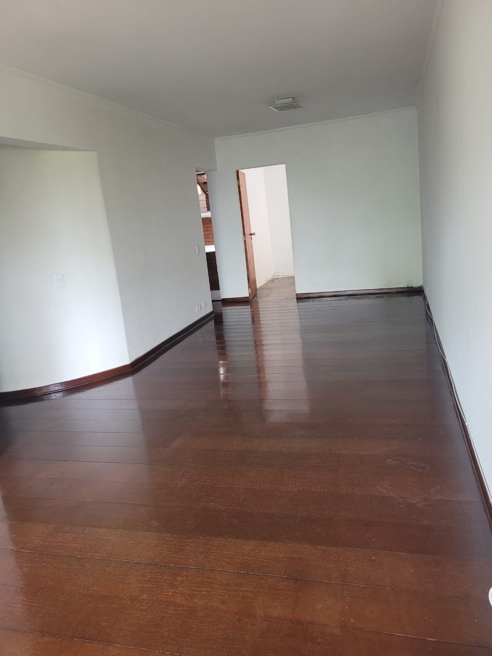 Casa à venda com 3 quartos, 320m² - Foto 9