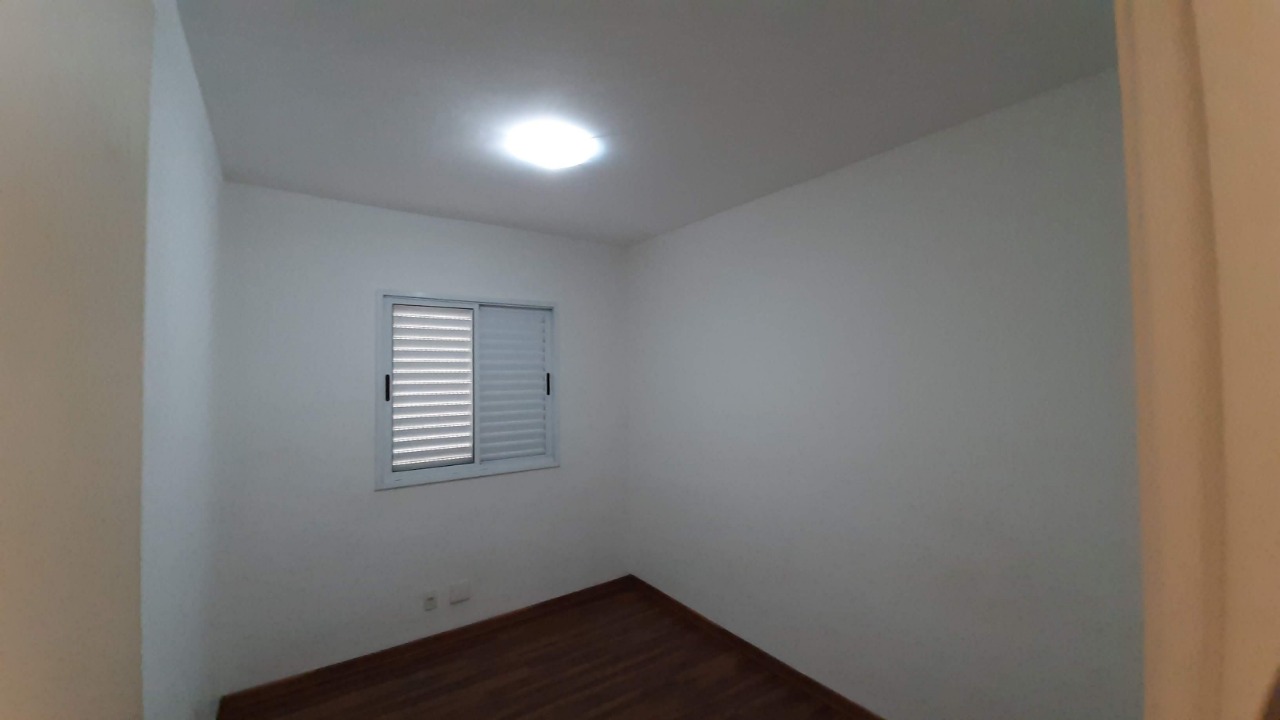 Apartamento para alugar com 2 quartos, 62m² - Foto 5