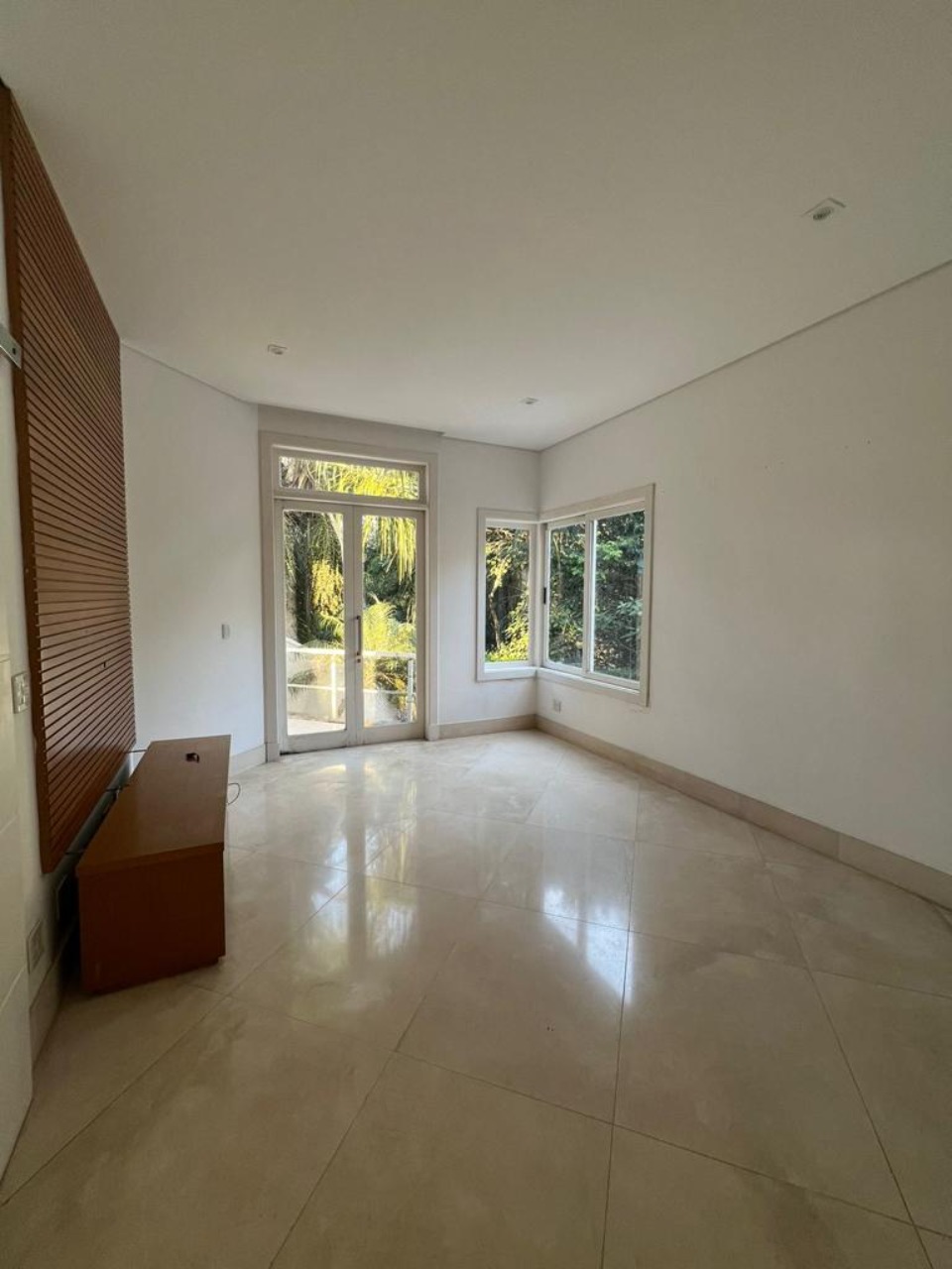 Casa à venda com 4 quartos, 580m² - Foto 6