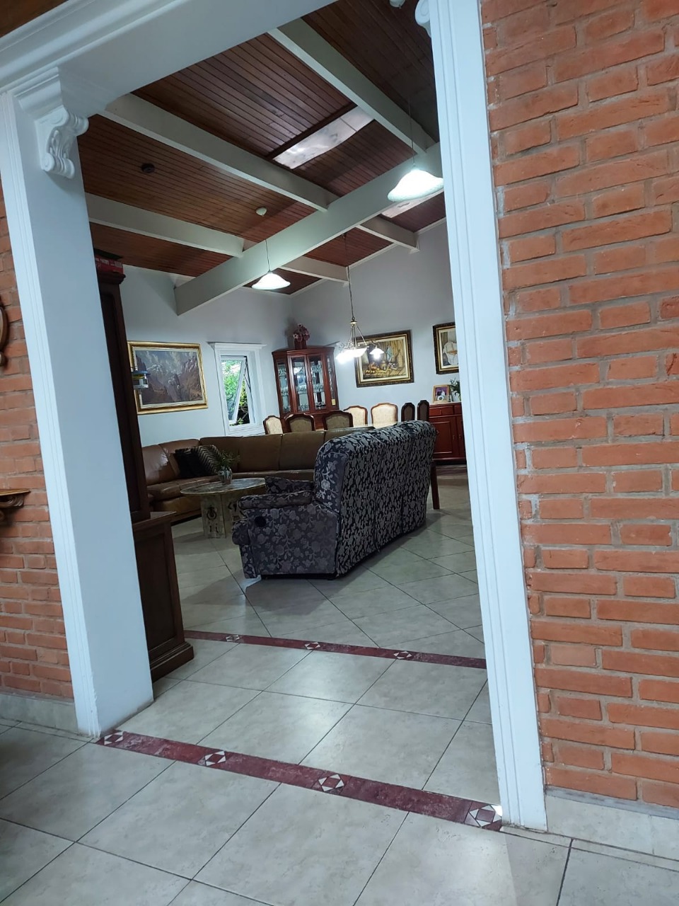 Casa à venda com 3 quartos, 240m² - Foto 5