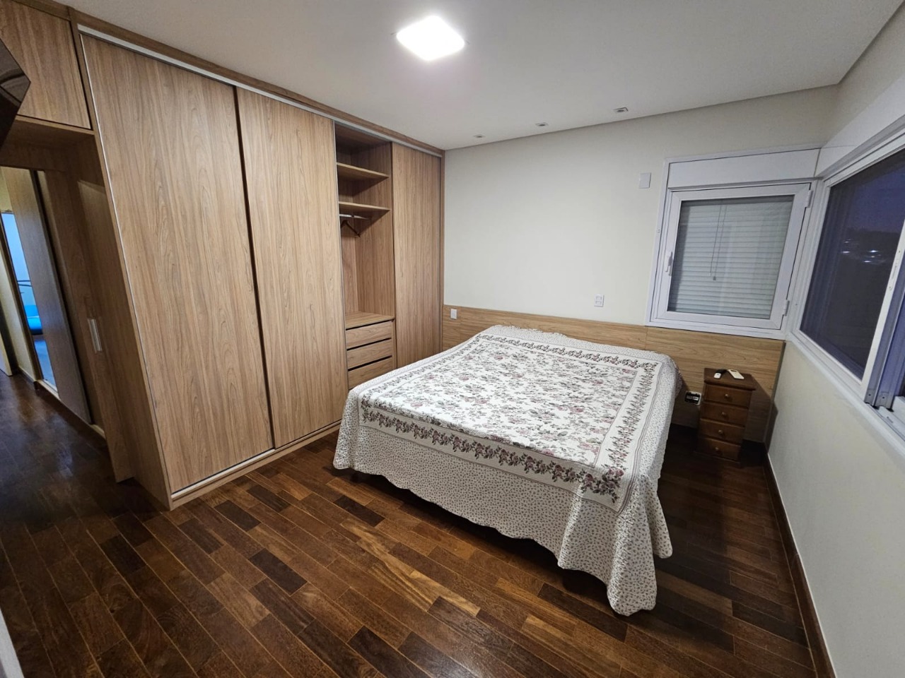 Casa à venda com 5 quartos, 450m² - Foto 17