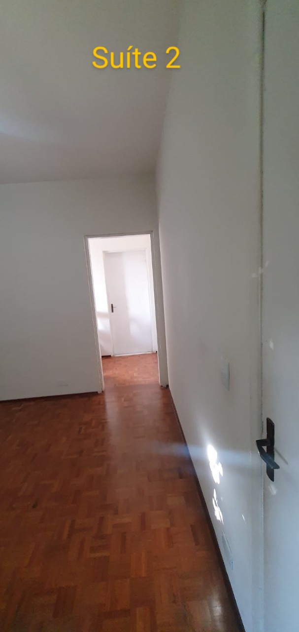 Casa à venda com 3 quartos, 338m² - Foto 27