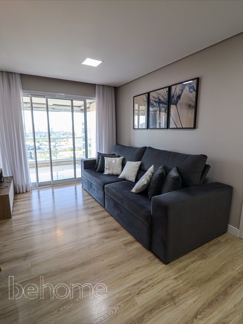 Apartamento à venda com 2 quartos, 105m² - Foto 4