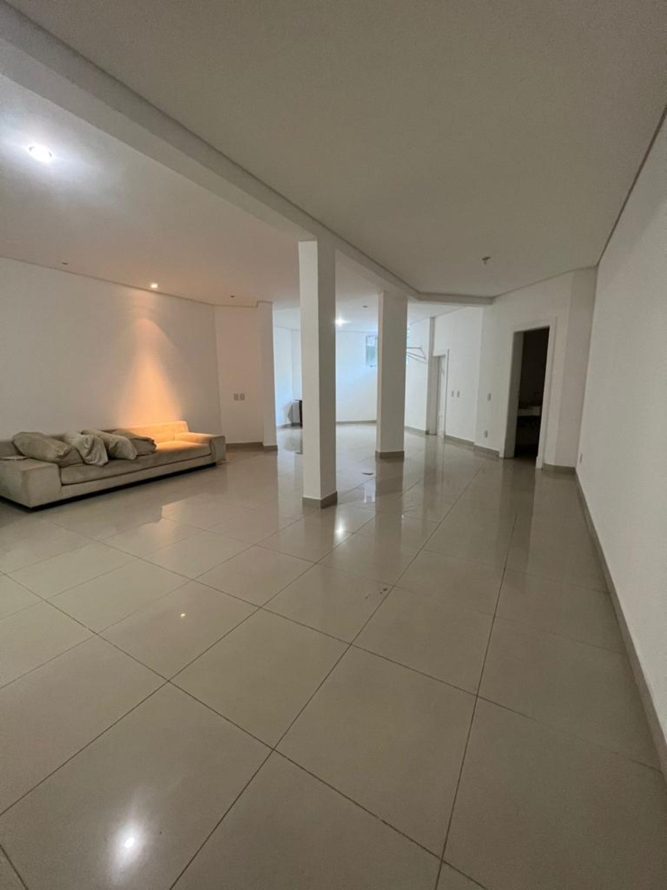 Casa, 4 quartos, 580 m² - Foto 2