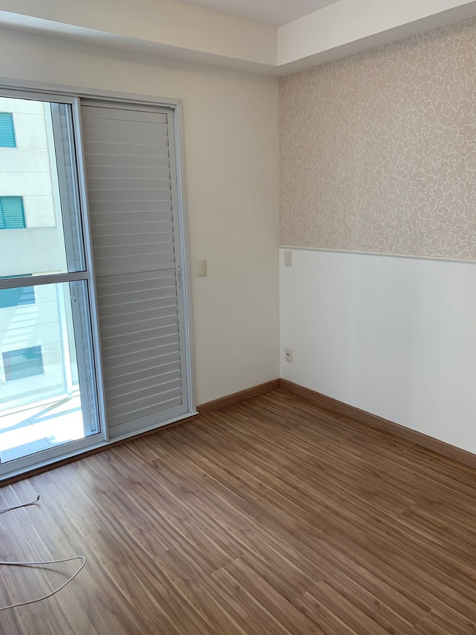 Apartamento à venda com 2 quartos, 65m² - Foto 2