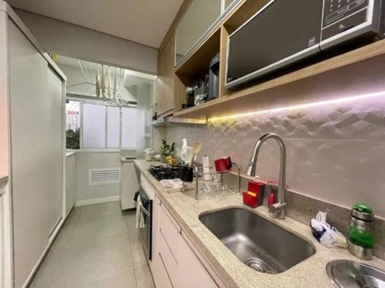 Apartamento à venda com 2 quartos, 67m² - Foto 9