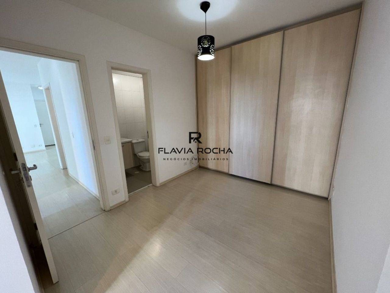 Apartamento para alugar com 2 quartos, 82m² - Foto 8