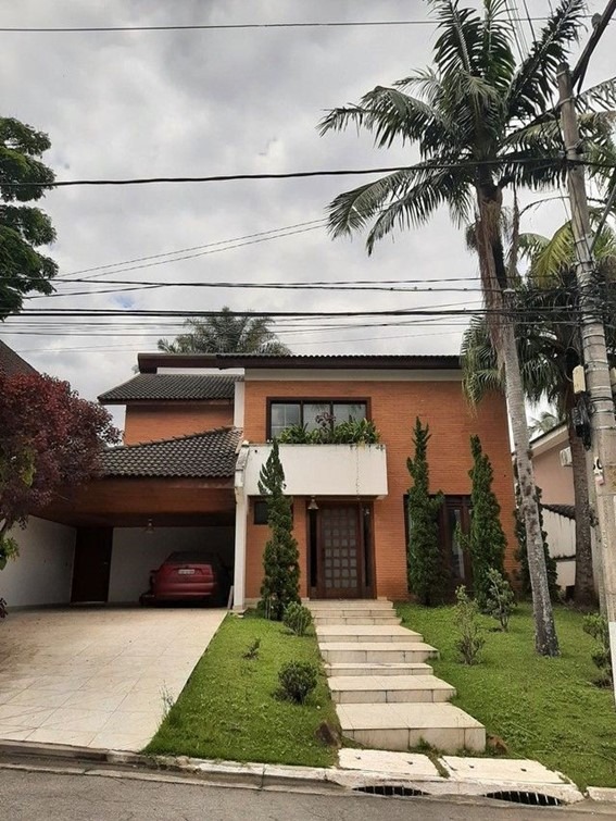 Casa à venda com 4 quartos, 310m² - Foto 2