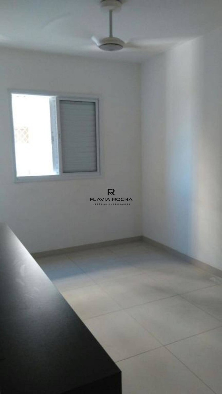 Apartamento para alugar com 2 quartos, 62m² - Foto 12