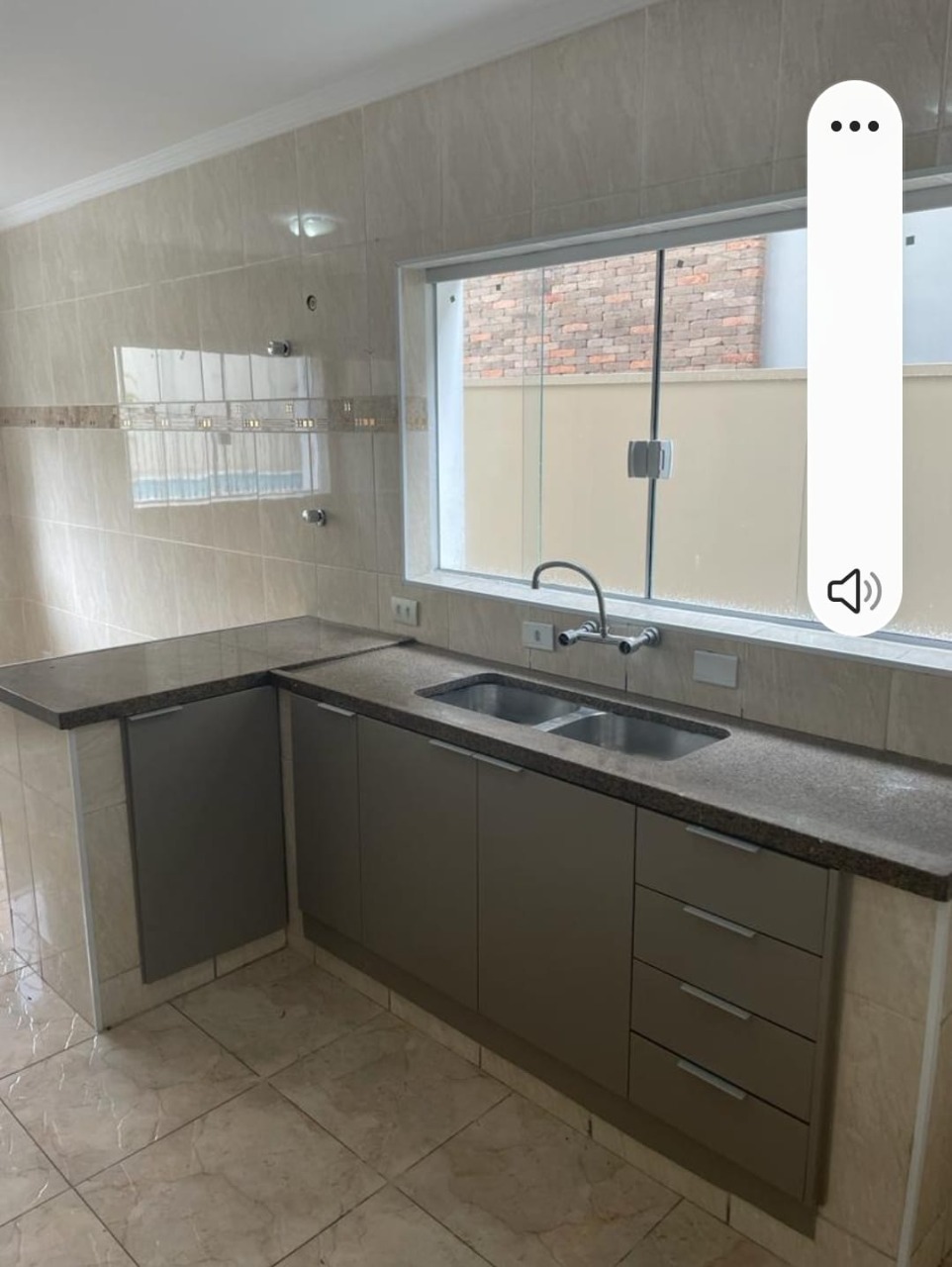 Casa à venda e aluguel com 5 quartos, 400m² - Foto 10