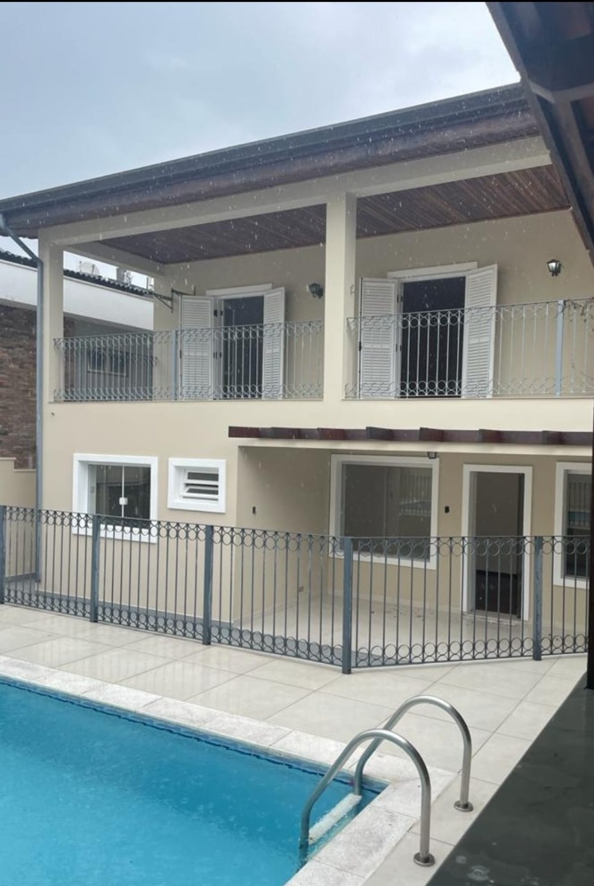 Casa à venda e aluguel com 5 quartos, 400m² - Foto 35