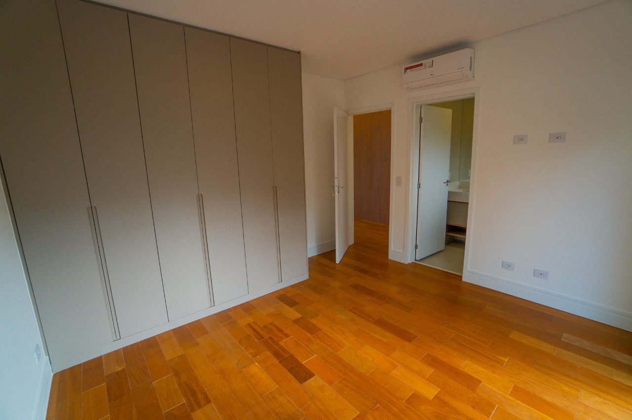 Casa à venda com 3 quartos, 278m² - Foto 28