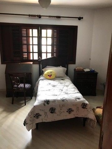 Casa à venda com 4 quartos, 310m² - Foto 13