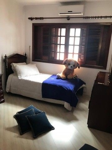 Casa à venda com 4 quartos, 310m² - Foto 14