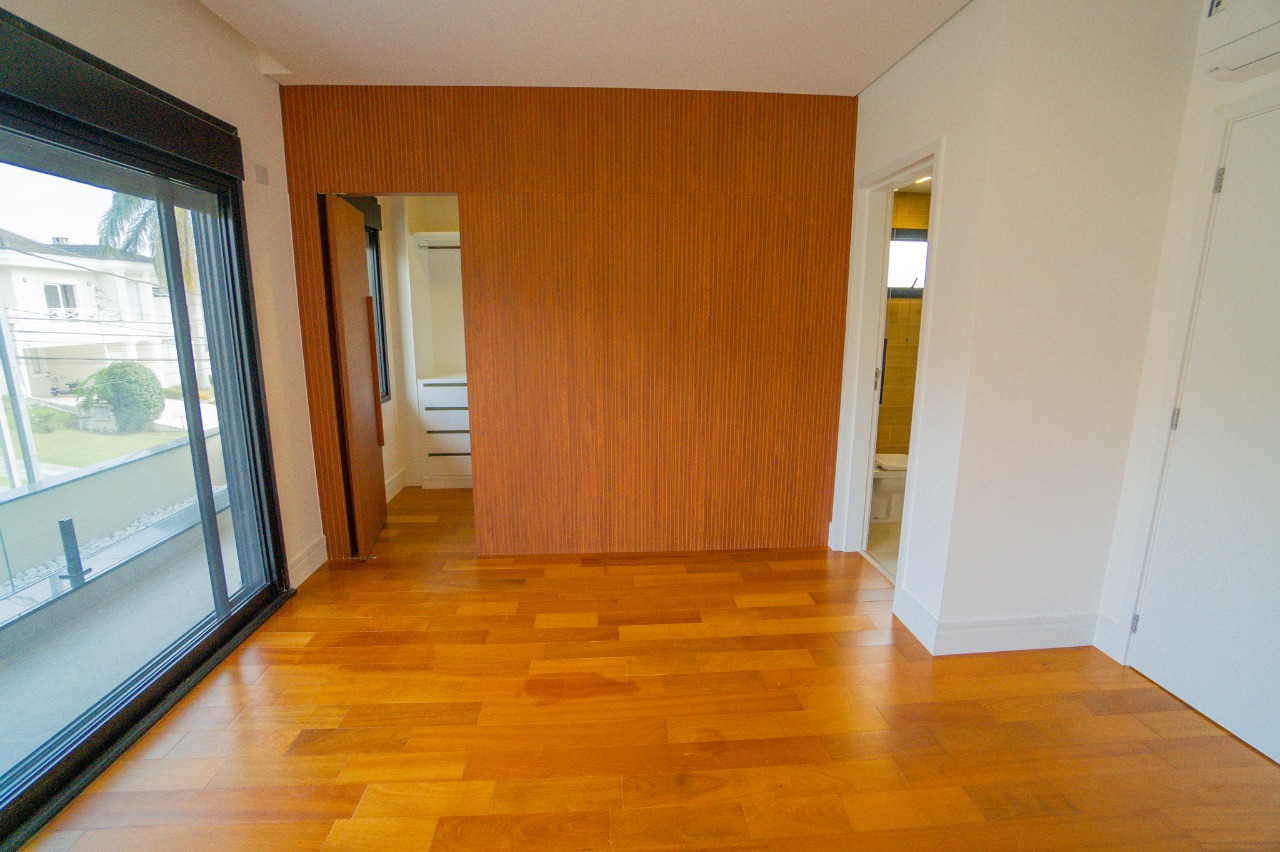 Casa à venda com 3 quartos, 278m² - Foto 35