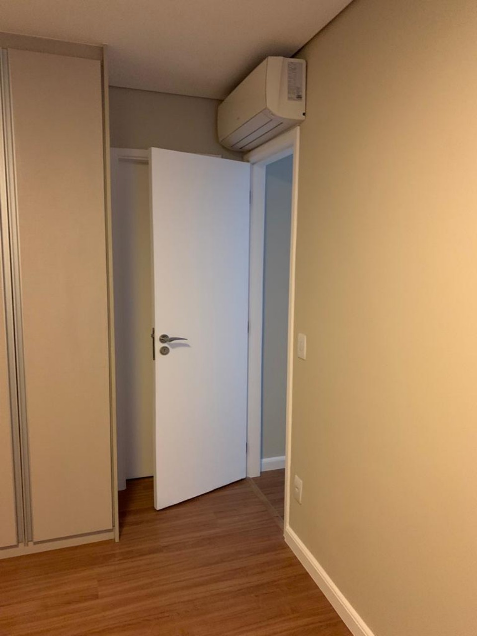 Apartamento à venda com 3 quartos, 150m² - Foto 11