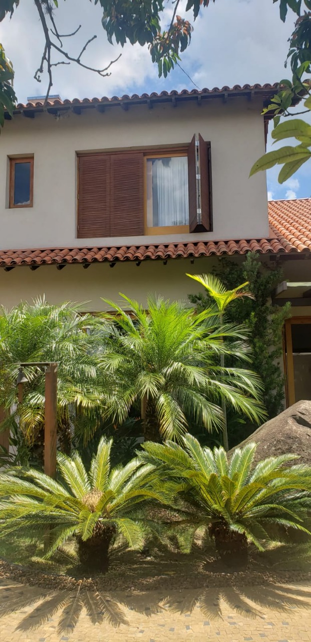 Casa de Condomínio à venda com 3 quartos, 590m² - Foto 23