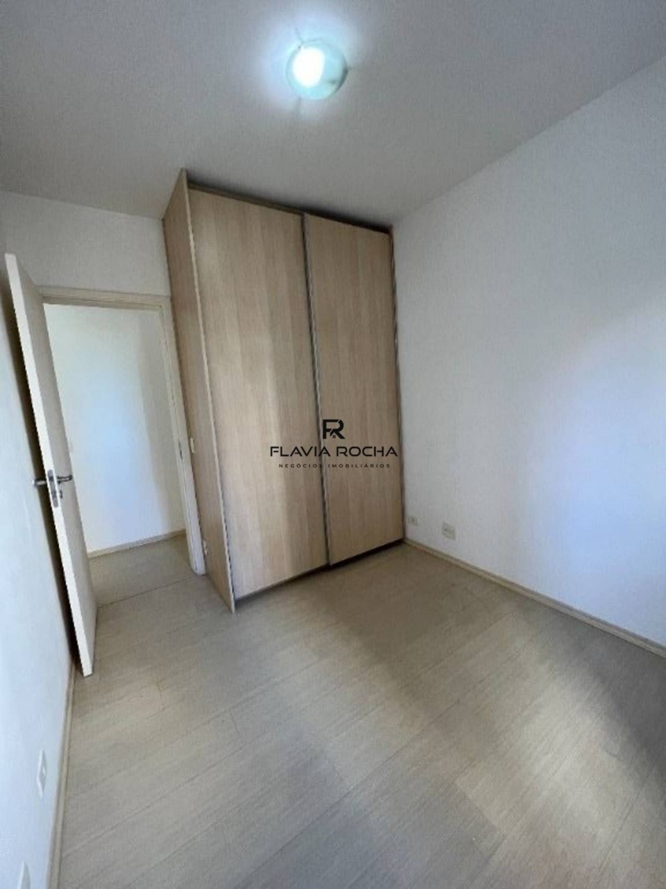 Apartamento para alugar com 2 quartos, 82m² - Foto 7