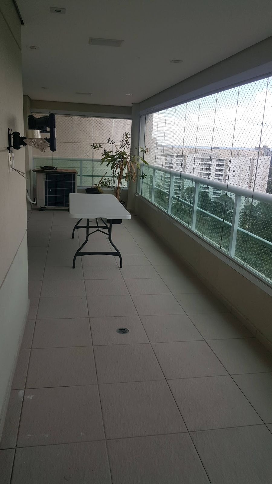 Apartamento para alugar com 3 quartos, 202m² - Foto 4