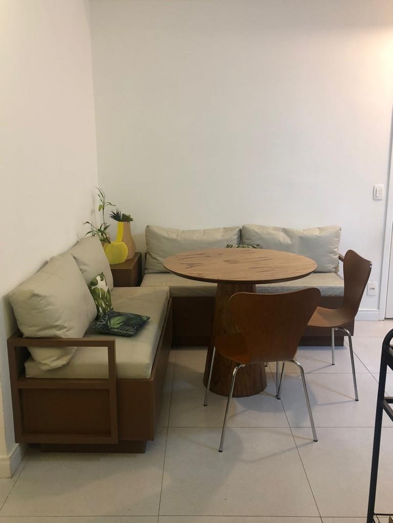 Apartamento à venda com 2 quartos, 85m² - Foto 3